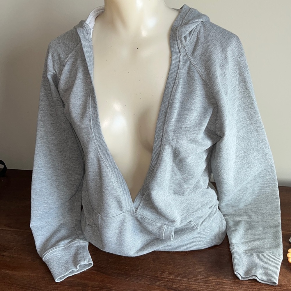 Deep V-neck hoodie basic grey Size L